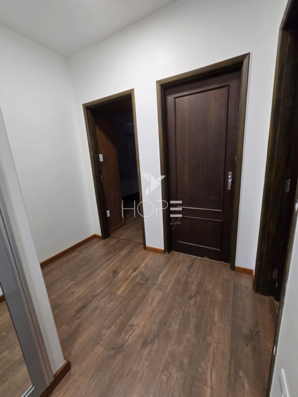 Imagens do imóveis Casa assobradada residencial/comercial à venda - 360 m² - com 3 quartos – 4 banheiros - 1 Vaga - Jardim Quebec – Londrina/PR
