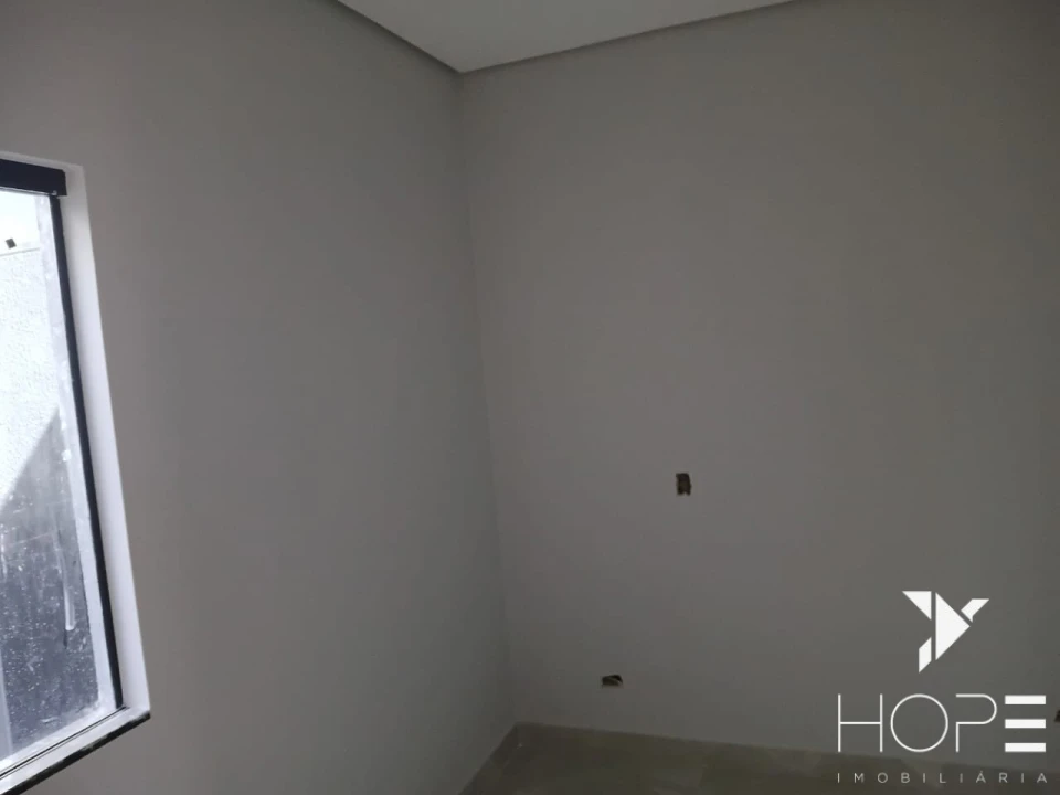 Casa à venda – 3 Quartos – Condomínio Royal Norte – Zona Norte – Londrina/PR