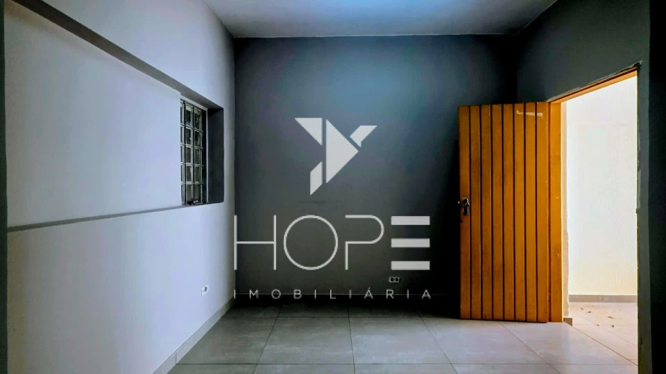 AMPLO ESPAÇO COMERCIAL  A VENDA - CENTRO - LONDRINA