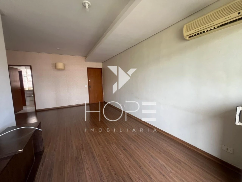 Imagens do imóveis Apartamento à Venda - 98 m² - Residencial Ilha do Sol - Região Central de Londrina PR - Sala Ampla com Sacada