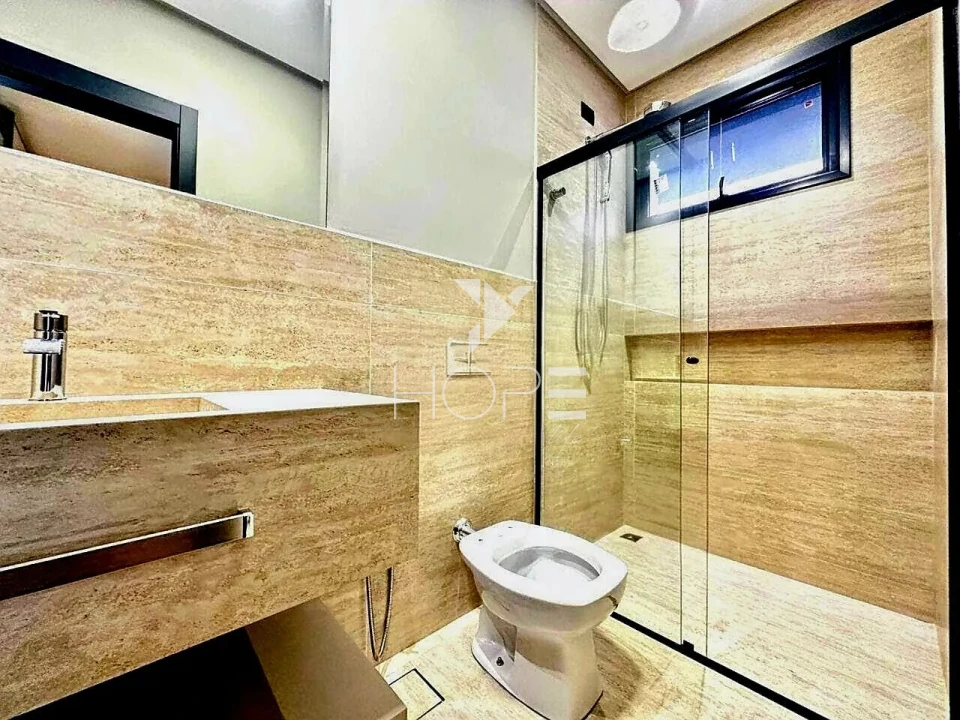 Imagens do imóveis Condomínio Sun Lake - casa térrea à venda com 285m² - 3 suítes - piscina - 4 vagas - Londrina PR