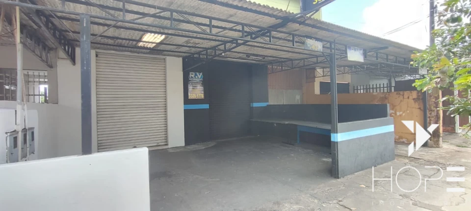 Sobrado comercial à venda – 246 m² – Jardim São Lourenço – Londrina/PR