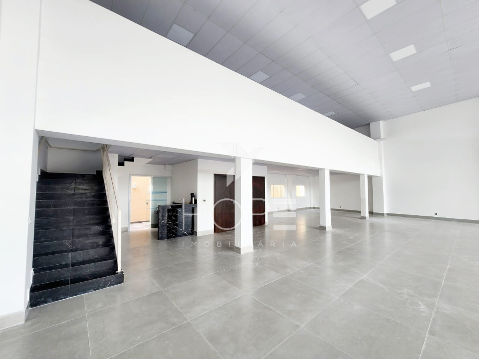 Imagens do imóveis Barracão Comercial De Alto Padrão (Região Central)