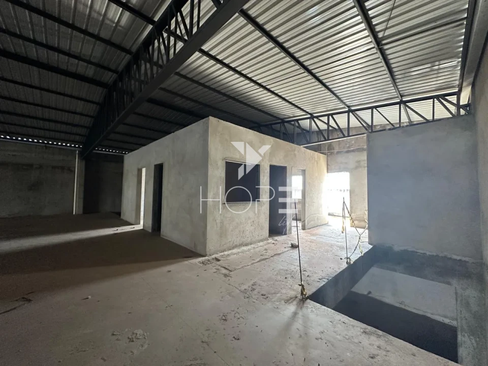 Imagens do imóveis Ponto comercial à venda com 1.300 m² - 3 pavimentos - Avenida Duque de Caxias - região central - Londrina PR