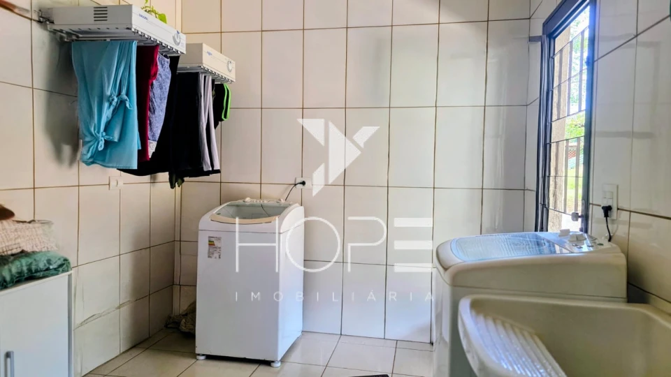 Imagens do imóveis Chácara com 2.850 m²  à Venda – Fazenda Nata – Limoeiro – Londrina PR