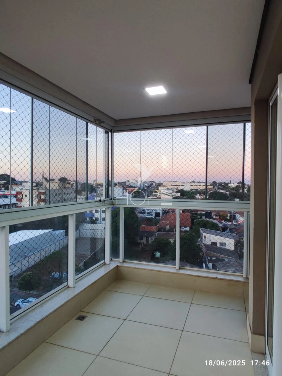 Imagens do imóveis Apartamento Mobiliado à Venda – 3 Quartos (1 Suíte) – 93m² – Residencial Maison Monet – Cambé/PR