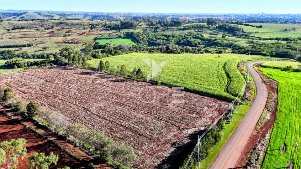 Imagens do imóveis Área/Terreno à venda com 35.154 m² - área de expansão urbana - Estrada do Limoeiro - Londrina PR
