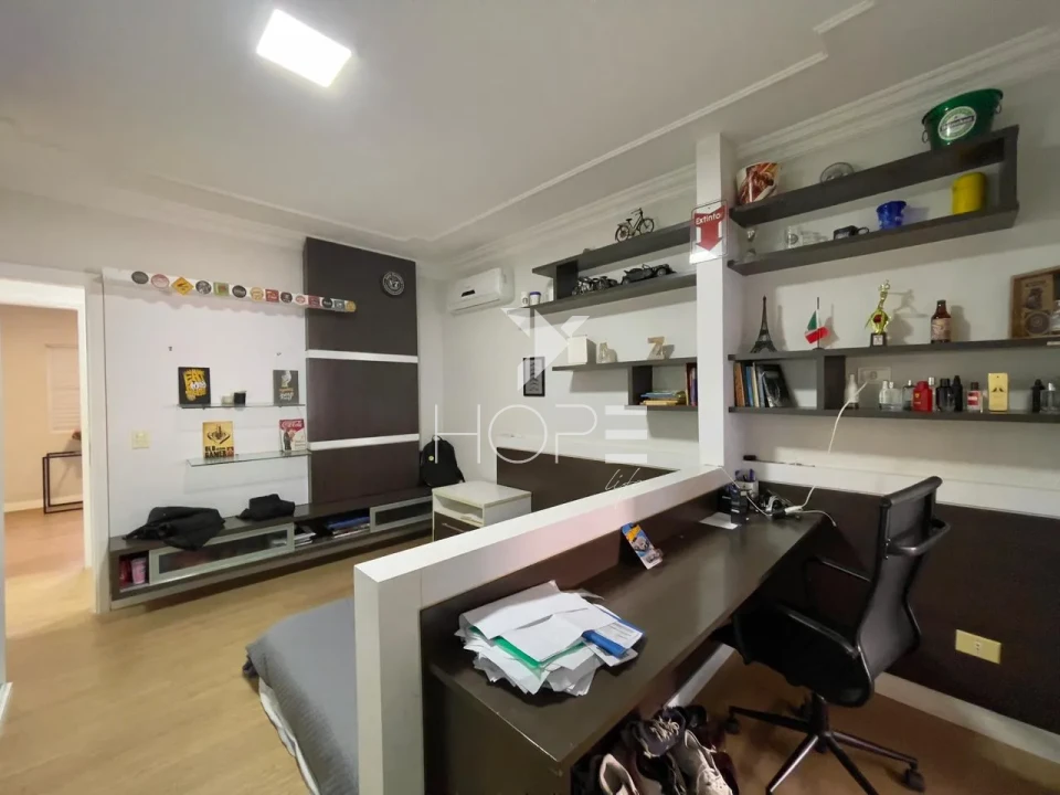 Imagens do imóveis Sobrado em Condomínio à Venda – 315m² – 4 Quartos (1 Suíte) – Vale das Araucárias – Parque Residencial Alcântara – Zona Sul – Londrina/PR