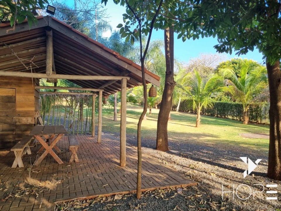 Imagens do imóveis CHÁCARA MOLHADA DE ALTO PADRÃO NO CONDOMÍNIO RIVIERA DO POENTE
