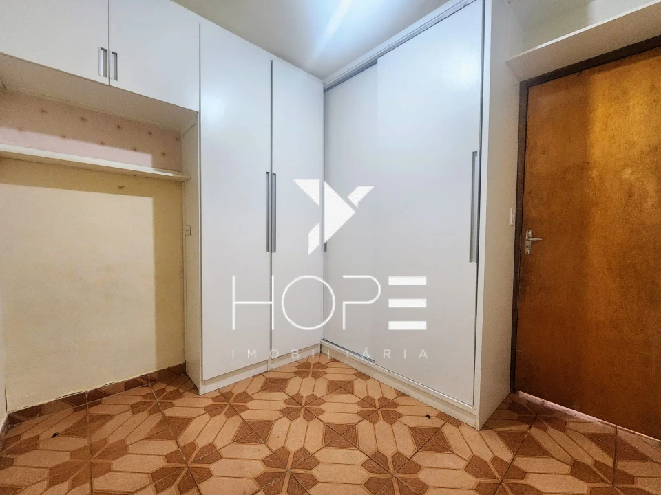 Casa com edícula à venda no Bairro Ouro Verde, Londrina, PR