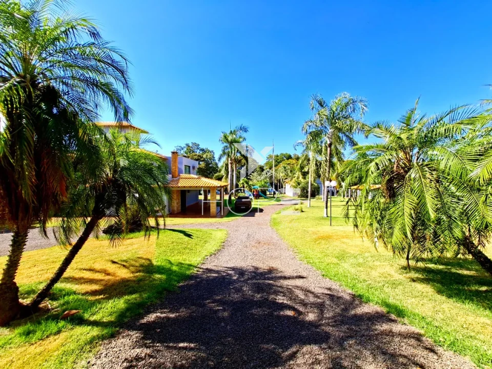 Imagens do imóveis Condomínio Riviera do Poente - chácara molhada porteira fechada à venda com 5.145 m² - 6 suítes - alto padrão - Alvorada do Sul PR