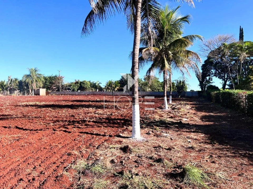 Terrenos de Chácara Molhada à Venda com Fundo para Rio – Alvorada do Sul PR