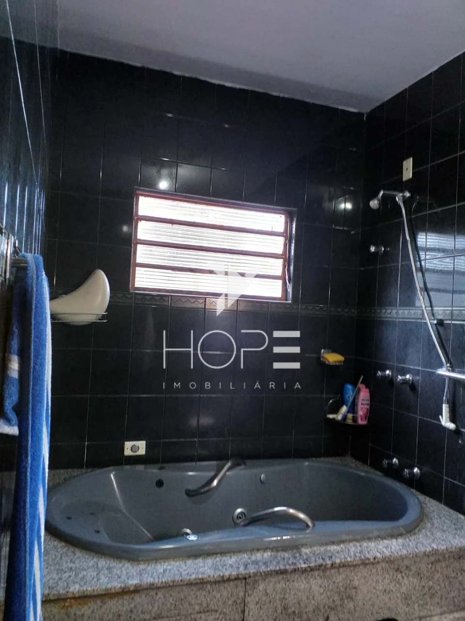 Casa à venda – 3 quartos – Bairro Coliseu – Londrina/PR