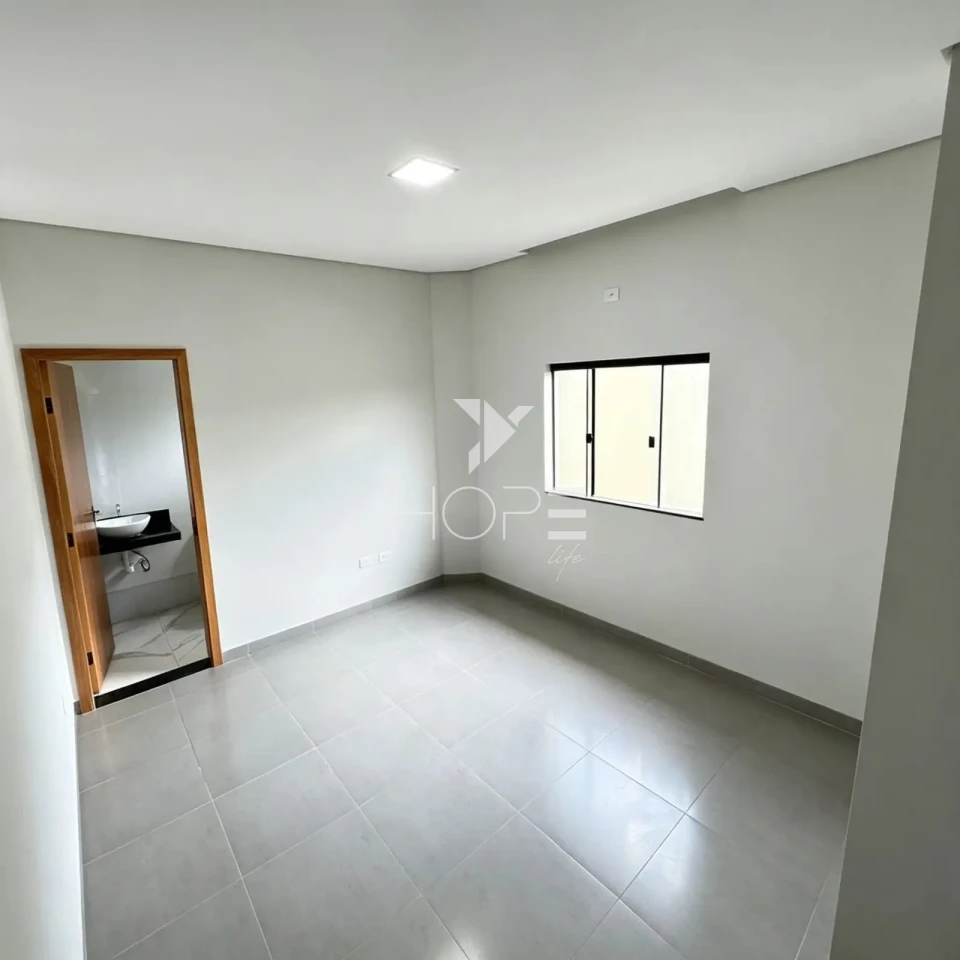Imagens do imóveis Casa à Venda – 80m² – 3 Quartos (1 Suíte) – Gleba Simon Frazer – Jardim Tenerife - Zona Leste – Londrina/PR