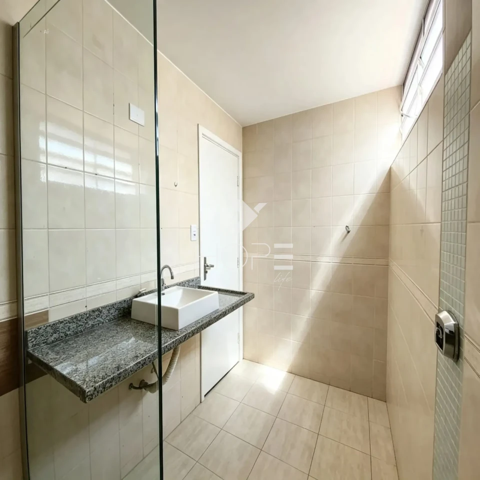 Imagens do imóveis Ponto Comercial para Locação - 6 Salas – 400m² – Centro – Londrina/PR