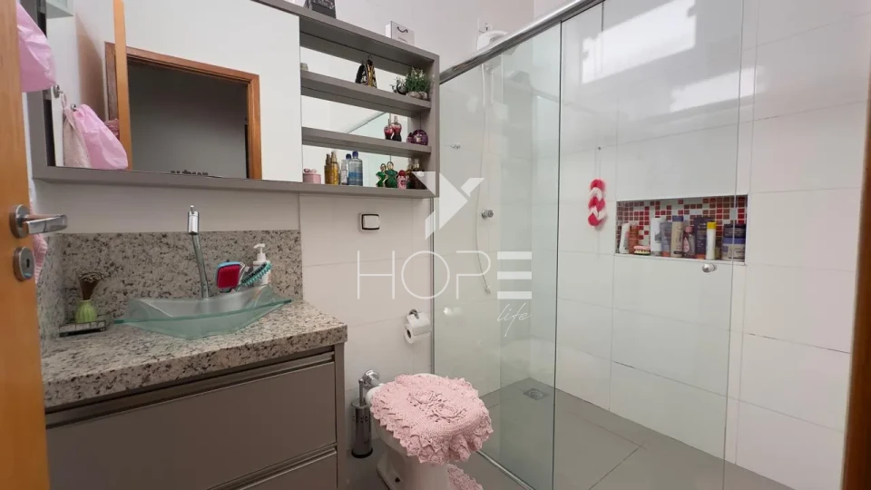 Imagens do imóveis Casa à venda - 03 Quartos (1 Suíte) 107 m² -  Vivendas do Arvoredo - Zona Sul de Londrina/PR