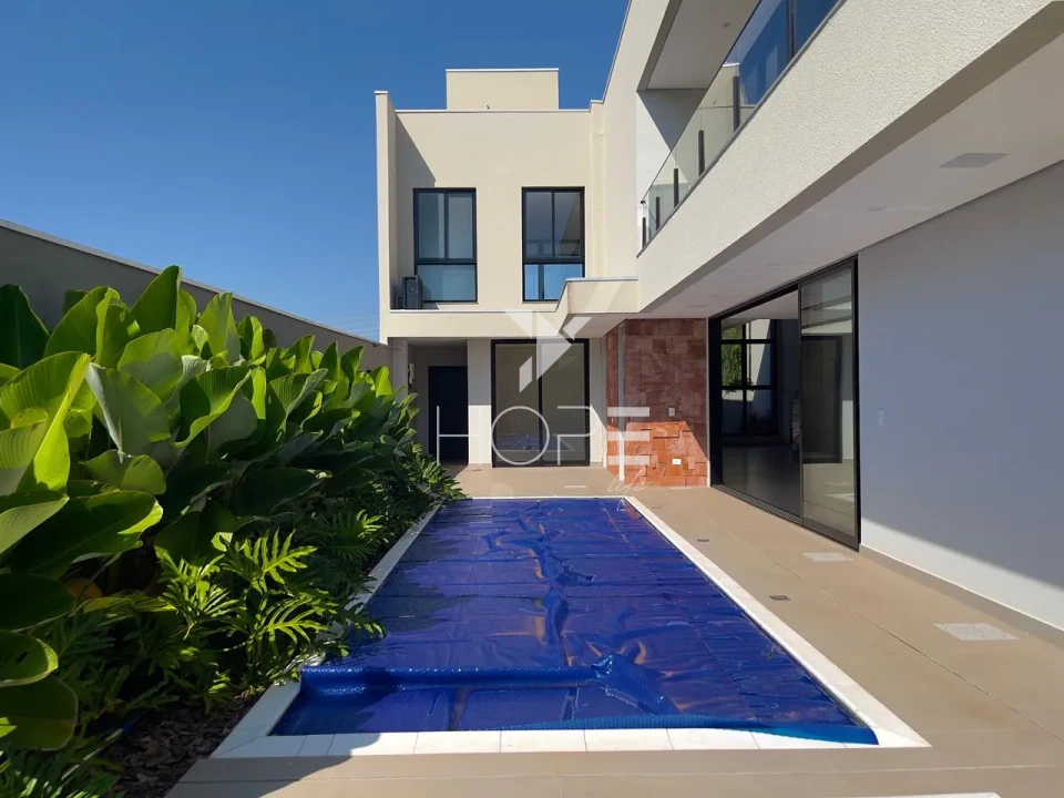 Imagens do imóveis Sobrado com piscina à Venda – 261m² – 3 Quartos (2 Demi-suítes) – Jardim das Mansões – Cambé/PR