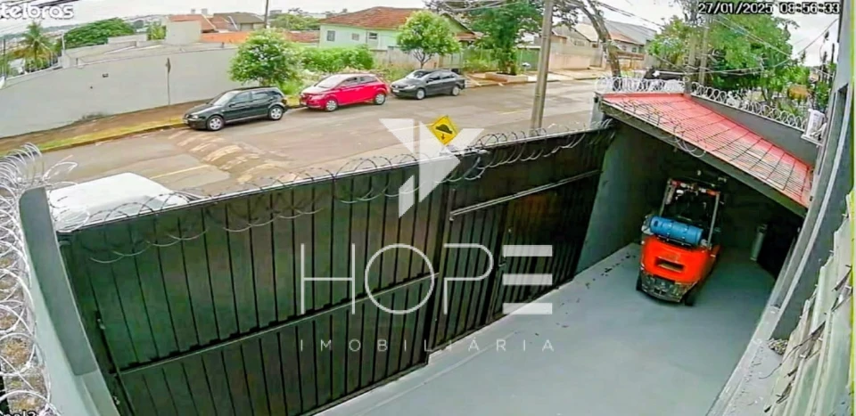 Barracão Comercial para Locação – 302 m² – Via Láctea – Londrina/PR