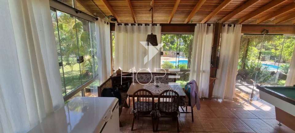 Imagens do imóveis Condomínio Chácaras Itaúna - chácara à venda com 5.000m² - casa inteligente - piscina - próximo ao lago - Ibiporã PR