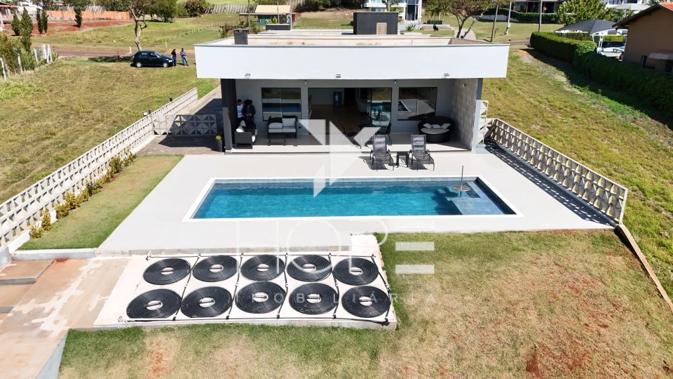 Chácara Beira-Rio de Alto Padrão à Venda – Condomínio Porto das Águas – Porecatu/PR