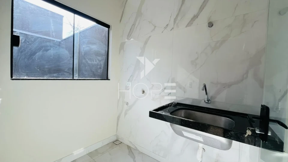 Imagens do imóveis Casa em Condomínio para Locação R$ 3.000,00 – 3 Quartos, Suíte, Planejados e Churrasqueira na Zona Norte de Londrina