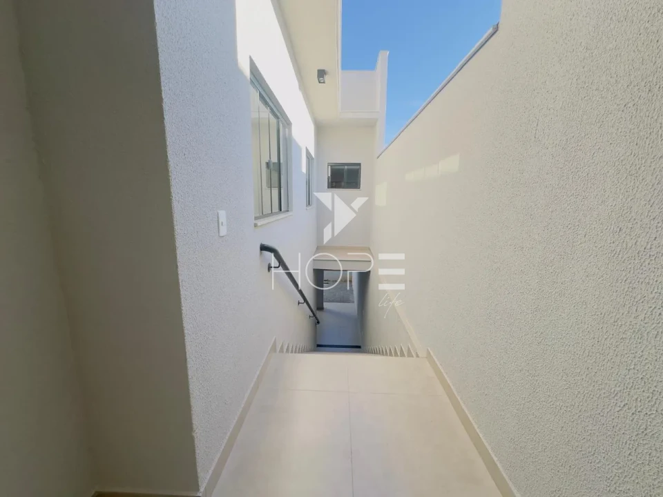 Imagens do imóveis Casa à venda – 3 quartos (1 suíte) – Jardim Bandeirantes – Zona Oeste – Londrina/PR