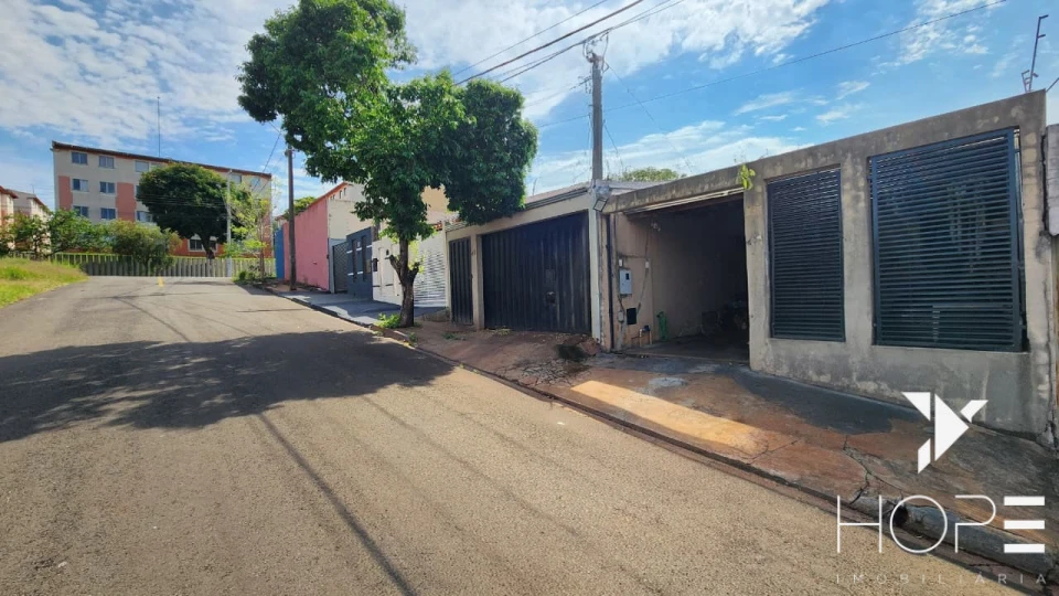 Imagens do imóveis Casa geminada à venda – 3 Quartos com suíte – Jardim Honda 2 – Londrina/PR