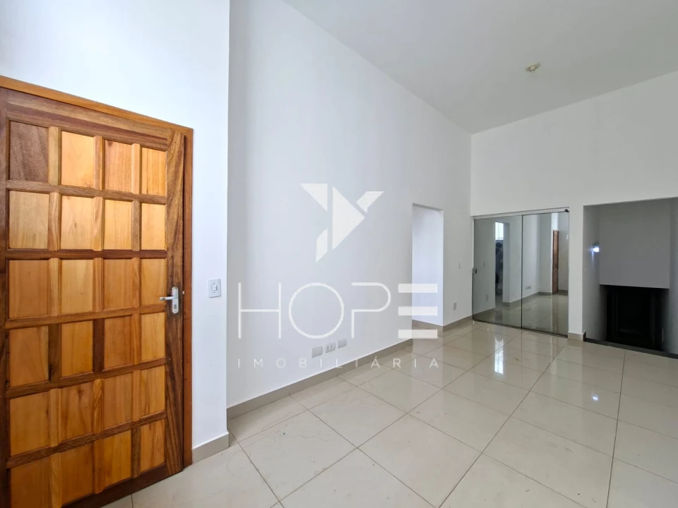 Imagens do imóveis Casa Geminada à Venda – Jardim Império do Sol – 3 Quartos (1 Suíte)