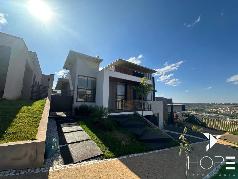 Casa à venda – 233 m² – Condomínio Royal Boulevard Residence – Ibiporã/PR