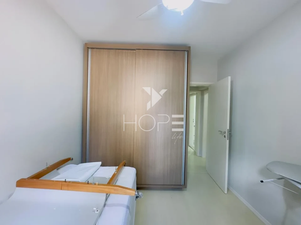 Imagens do imóveis Apartamento à venda – 3 quartos (1 suíte) – Edifício Solar Saint Honoré – Centro – Londrina/PR