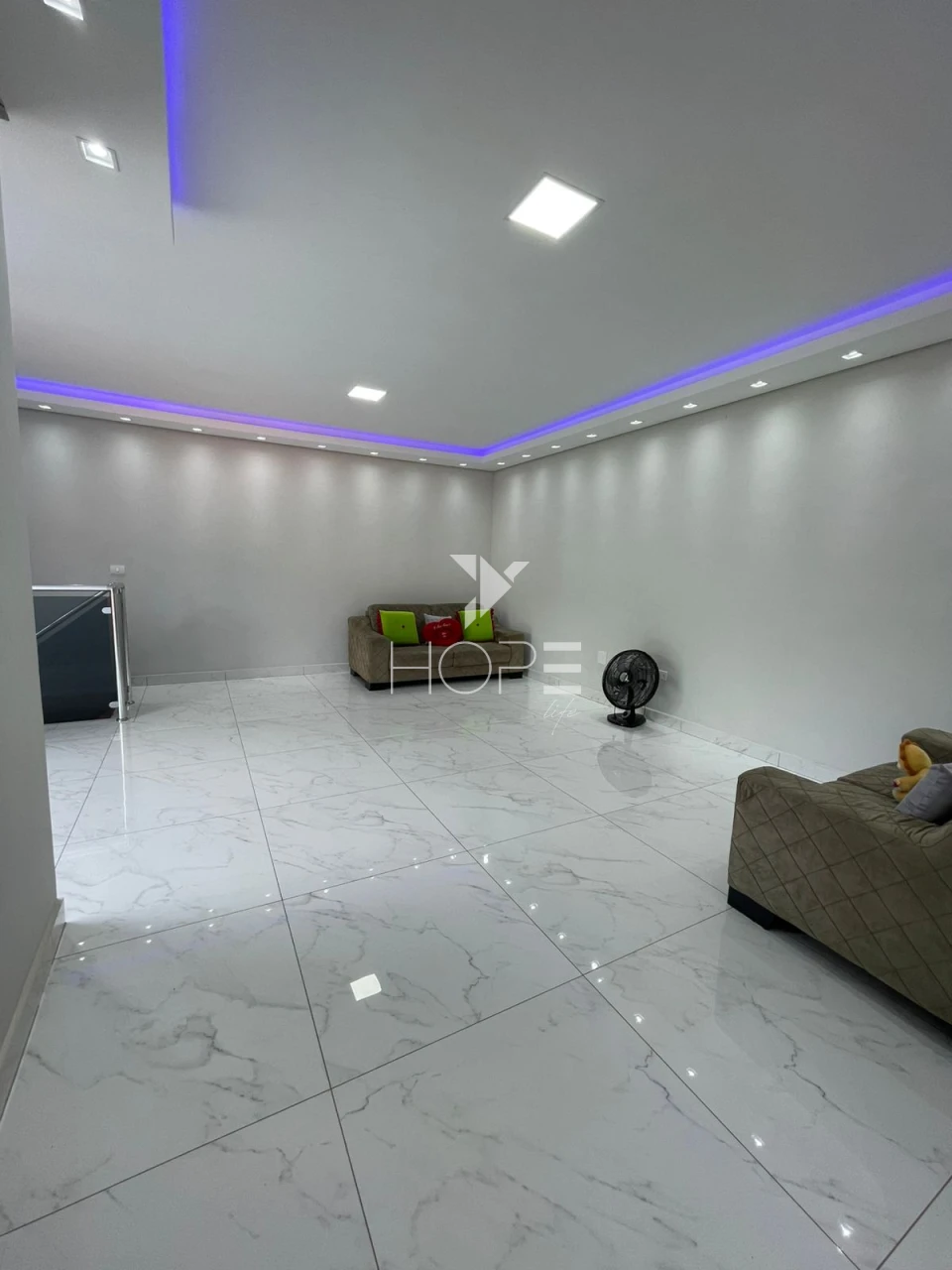 Imagens do imóveis Sobrado à venda com 380m² - 4 quarto - 3 banheiros - 3 vagas - Jardim Ibi Aram - Ibiporã/PR