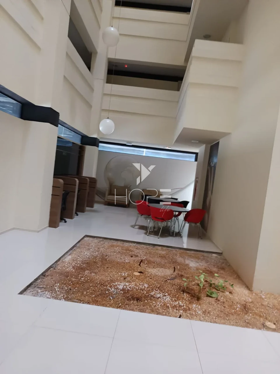 Imagens do imóveis Apartamento Pronto para Morar no Edifício Jardim de Ester – Totalmente Mobiliado em Londrina / PR - Área útil: 56m2 - 1 Vaga de Garagem