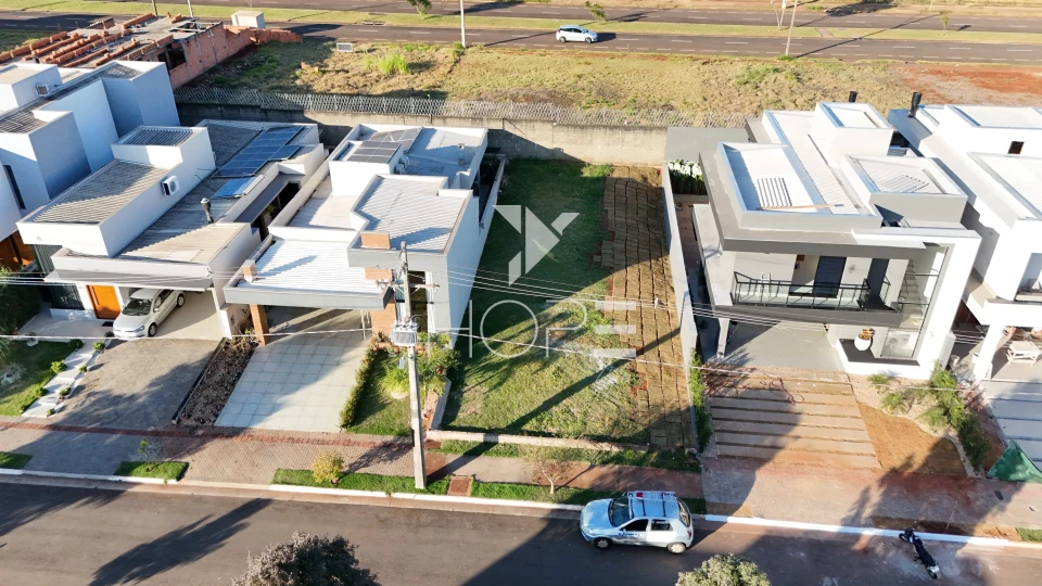 Imagens do imóveis Condomínio Aranguá - Terreno à venda 257 m² - Parque Tauá -Zona Leste -  Londrina PR