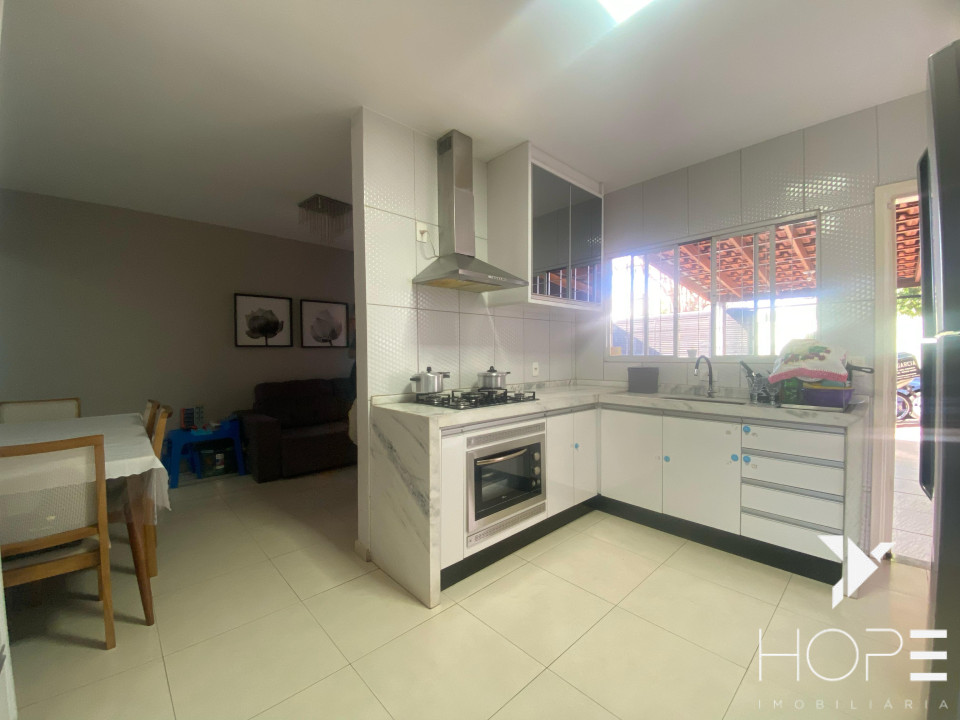 Imagens do imóveis Casa Á Venda na Região Norte de  Londrina