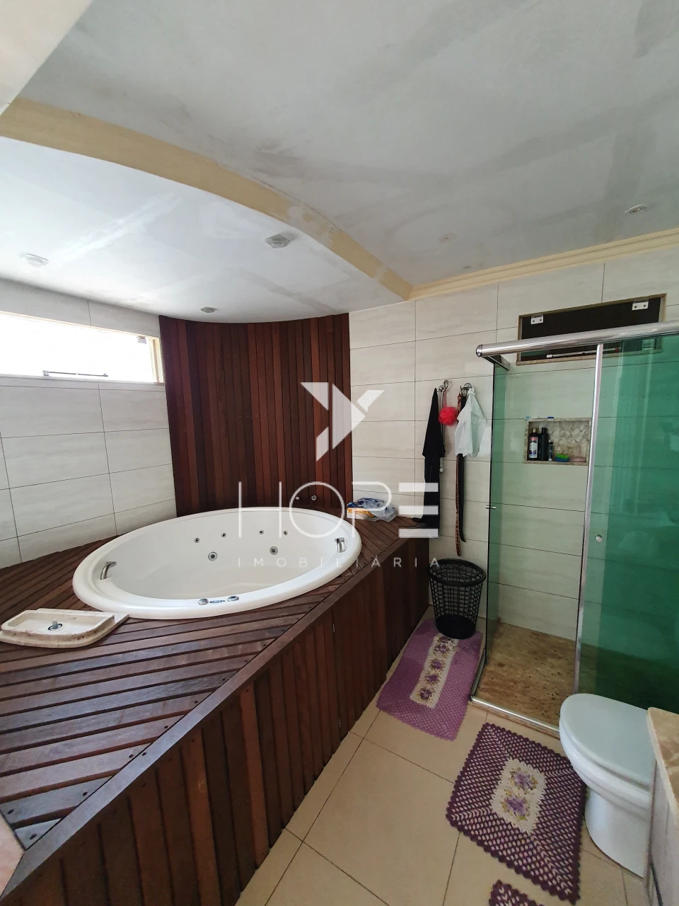 Imagens do imóveis Casa com 3 Quartos + Galpão Comercial à Venda – 285,66 m² – Conj. Hab. Santiago II – Londrina/PR