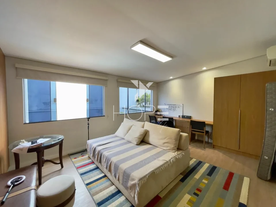 Imagens do imóveis Sobrado em Condomínio à Venda – 315m² – 4 Quartos (1 Suíte) – Vale das Araucárias – Parque Residencial Alcântara – Zona Sul – Londrina/PR