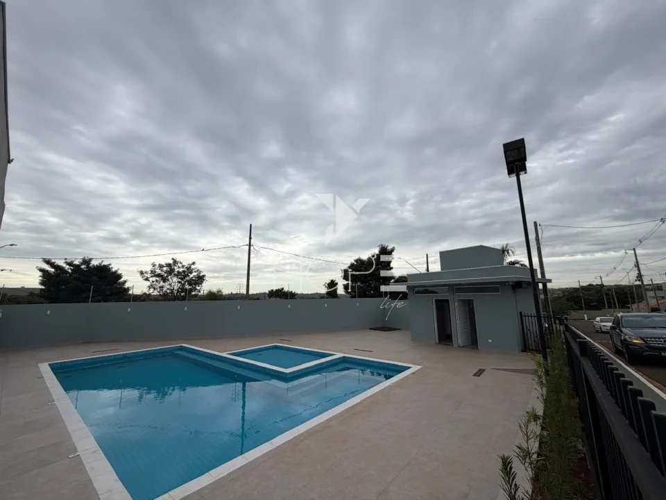 Imagens do imóveis Casa em Condomínio à Venda e Locação – 105m² – 3 Quartos (1 Suíte) – Condomínio Royal Norte – Zona Norte – Londrina/PR