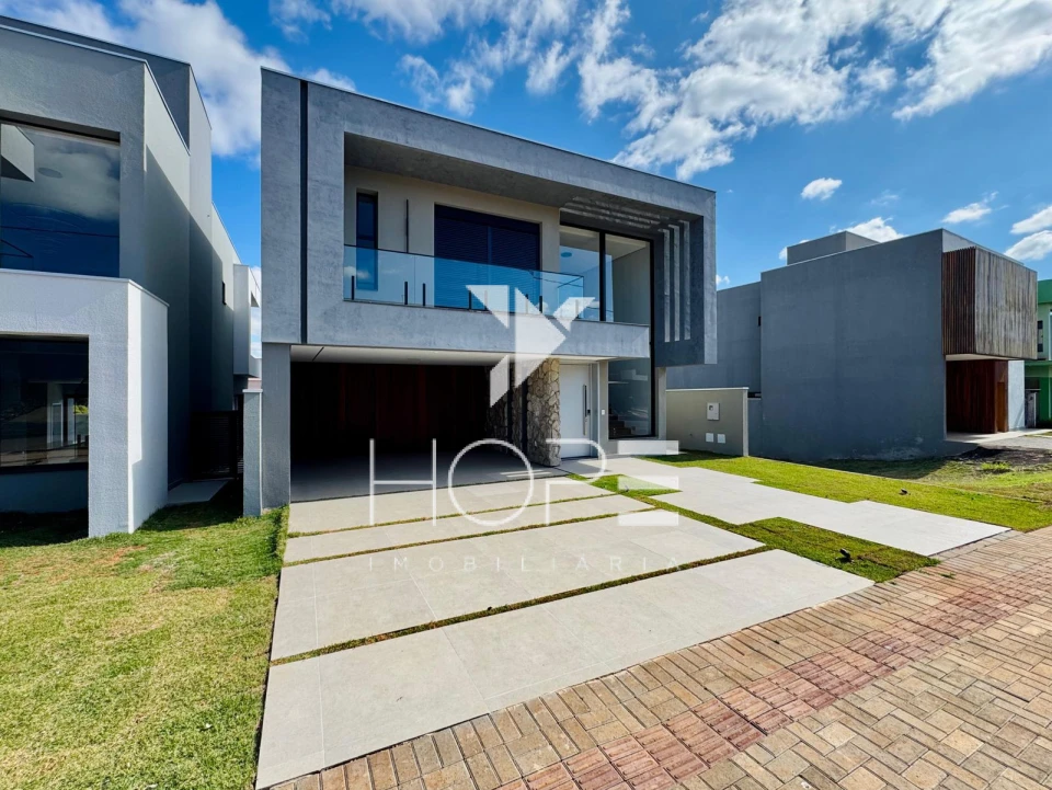 Sobrado Novo à Venda no Condomínio Araçari – 3 Suítes – Parque Tauá