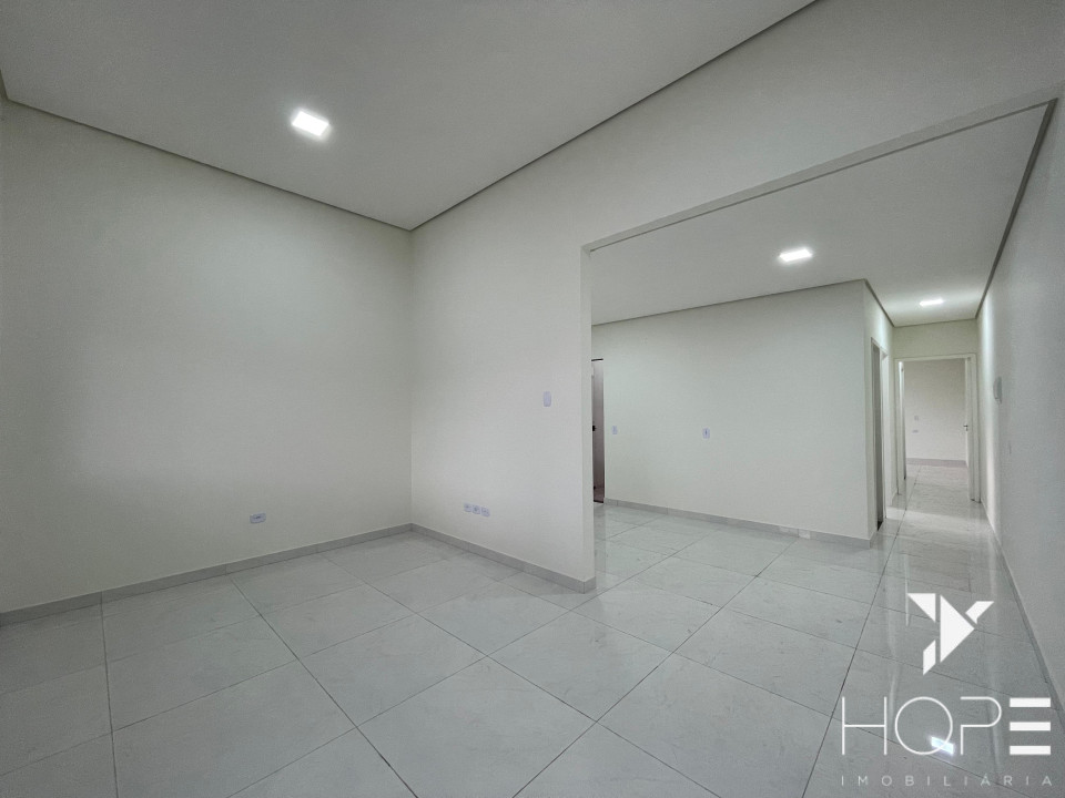 CASA TÉRRE 2 QUARTOS | 80m², Próx. Av. Saul Elkind - Jardim dos Estados - (Londrina)