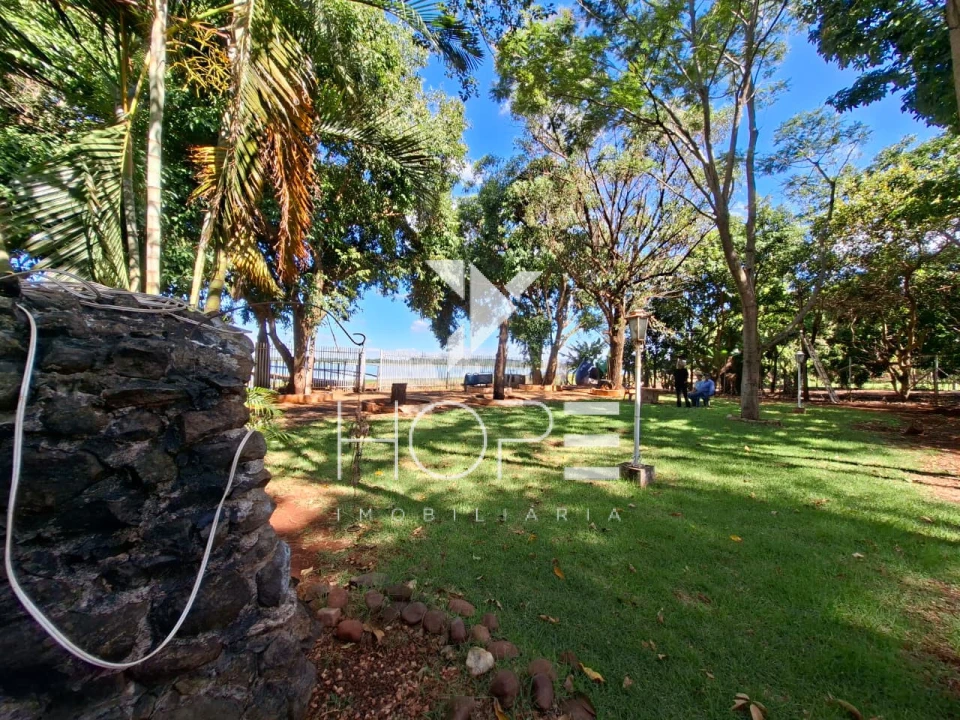 Imagens do imóveis Chácara de Alto Padrão à Venda – 2 Casas – Acesso ao Rio Paranapanema – Alvorada do Sul/PR