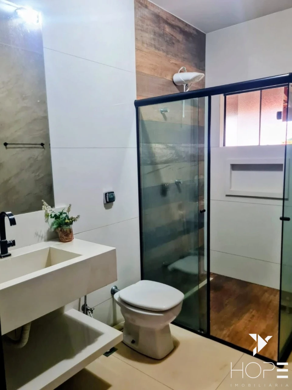 Imagens do imóveis Chácara à Venda – 2 Quartos (1 Suíte) – 4.000 m² – Usina Três Bocas – Londrina/PR