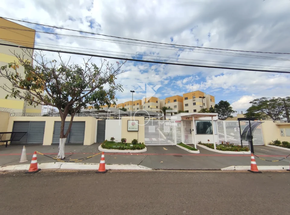 Imagens do imóveis Condomínio Vila das Azaleias - apartamento à venda com 45m² - 2 quartos - Zona Norte - Londrina PR