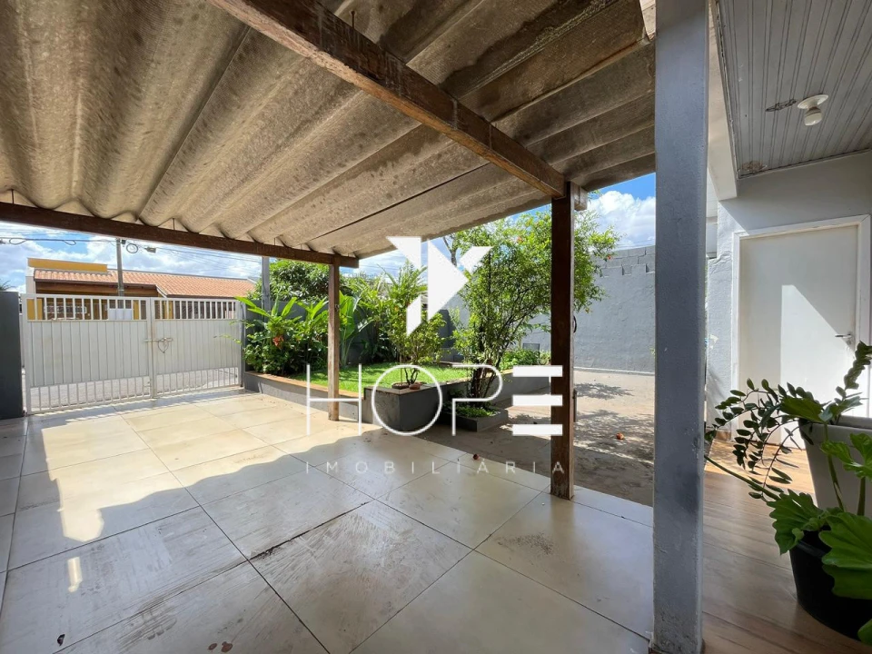 Casa à venda – 4 quartos – Jardim Alvorada – Londrina/PR