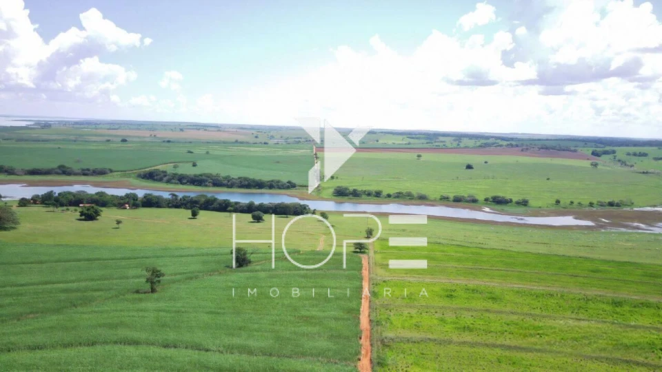 Imagens do imóveis Fazenda à Venda em Santo Antônio do Aracanguá/SP – 203 Alqueires (491.26 ha) – Área com Estrutura Completa