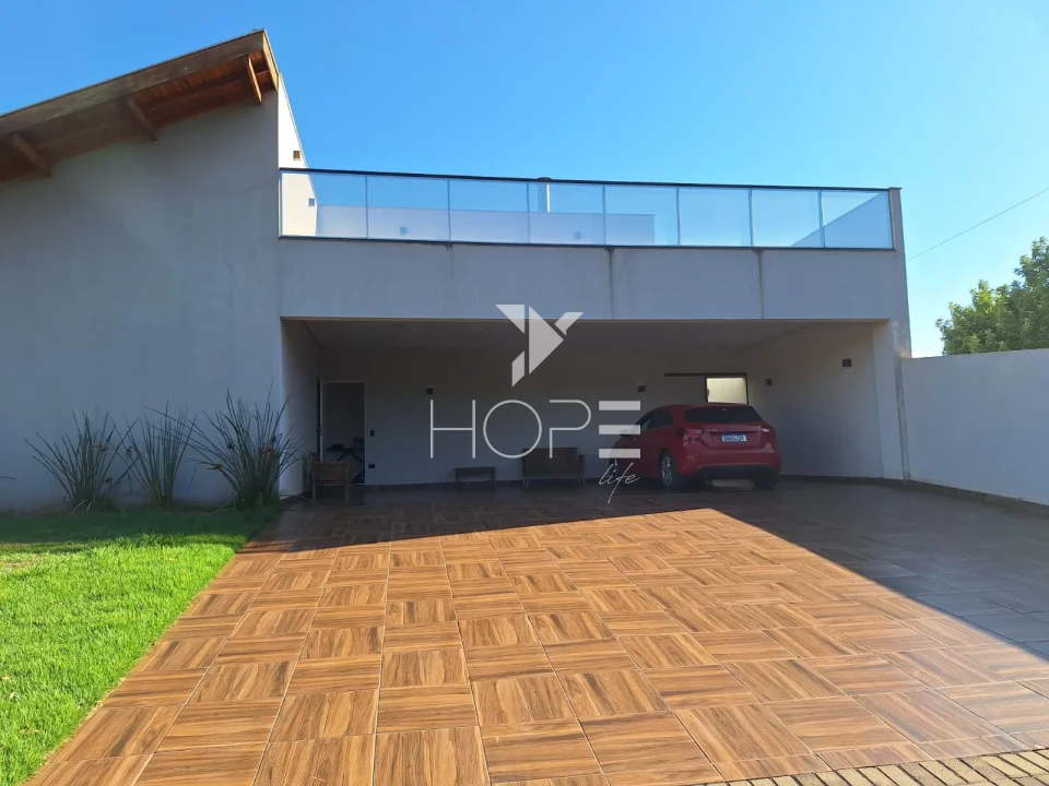 Imagens do imóveis Condomínio Riviera do Poente - chácara à venda com 1.000m² - 4 suítes - 6 vagas - piscina - vista para represa - Alvorada do Sul PR