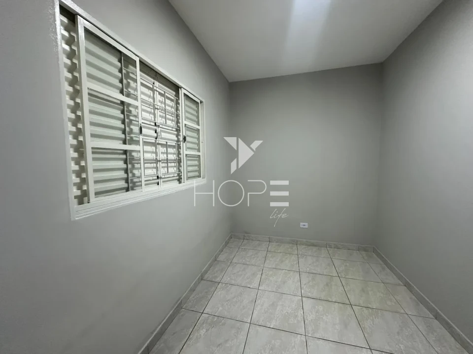 Imagens do imóveis Casa geminada à venda com 3 quartos e suíte no Jardim Palmeiras – Zona Norte – Londrina/PR