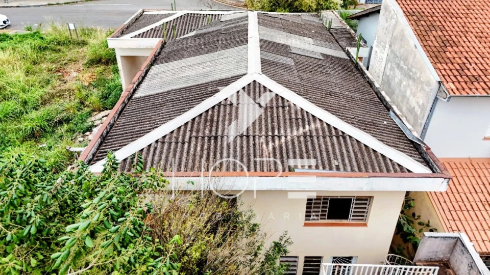 Casa à venda com 4 quartos no Jardim Champagnat – Londrina