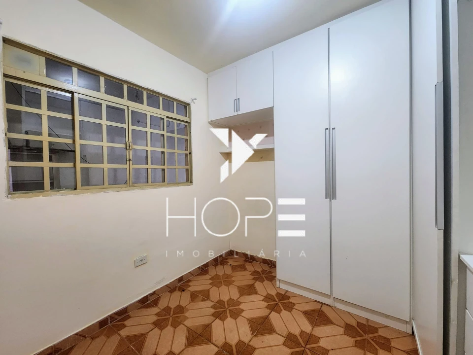 Casa com edícula à venda no Bairro Ouro Verde, Londrina, PR