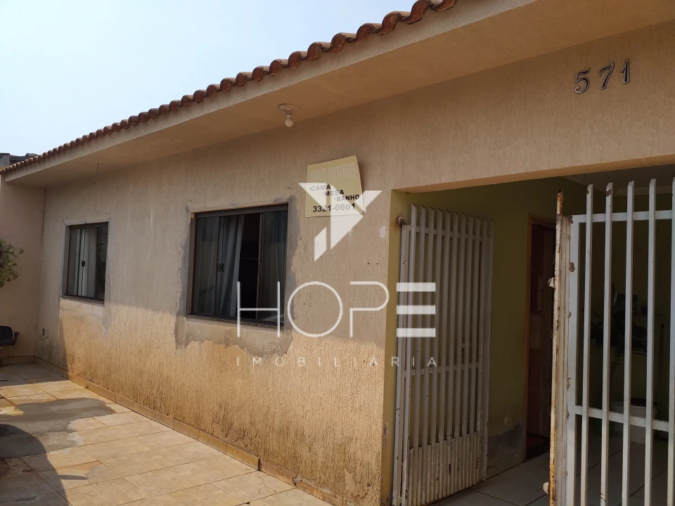 Casa à venda – 2 quartos– Conjunto do Café – Londrina/PR