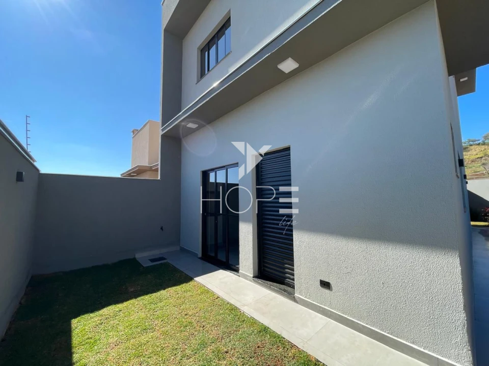 Imagens do imóveis Sobrado à venda ou locação com 120 m² – 3 quartos (1 suíte) – Parque do Vale – Ibiporã/PR